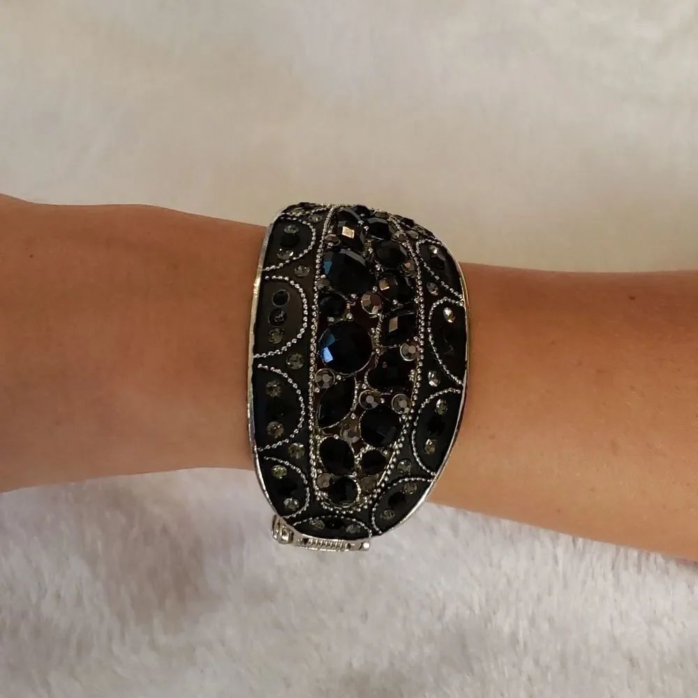Womens Rhinestone bangle bracelet
